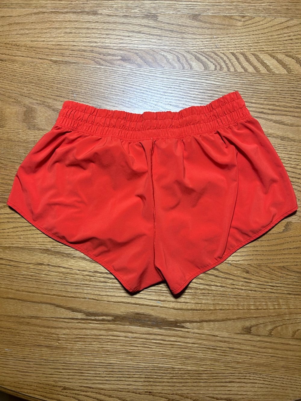 Women’s Offline by Aerie Red Low Rise Athletic Shorts Size Medium - Picture 5 of 9